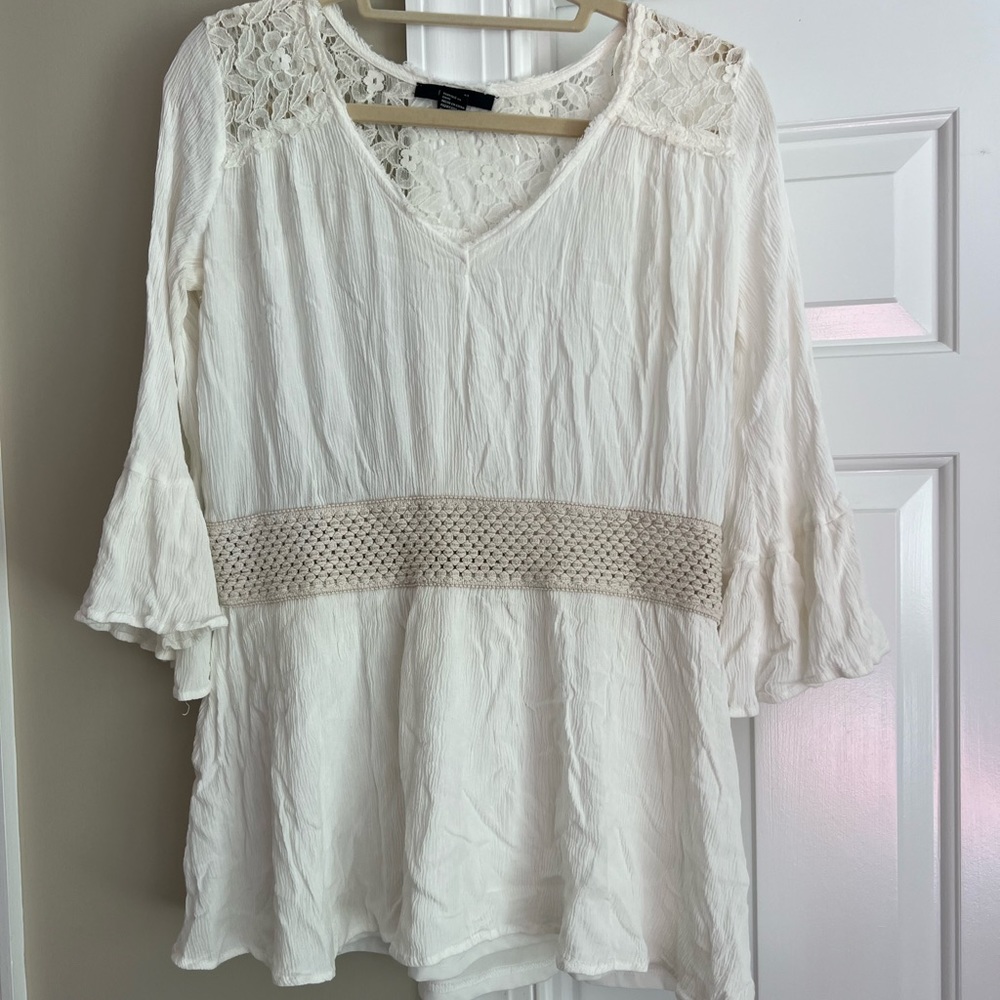 Forever 21 White Peplum top with flowy sleeves